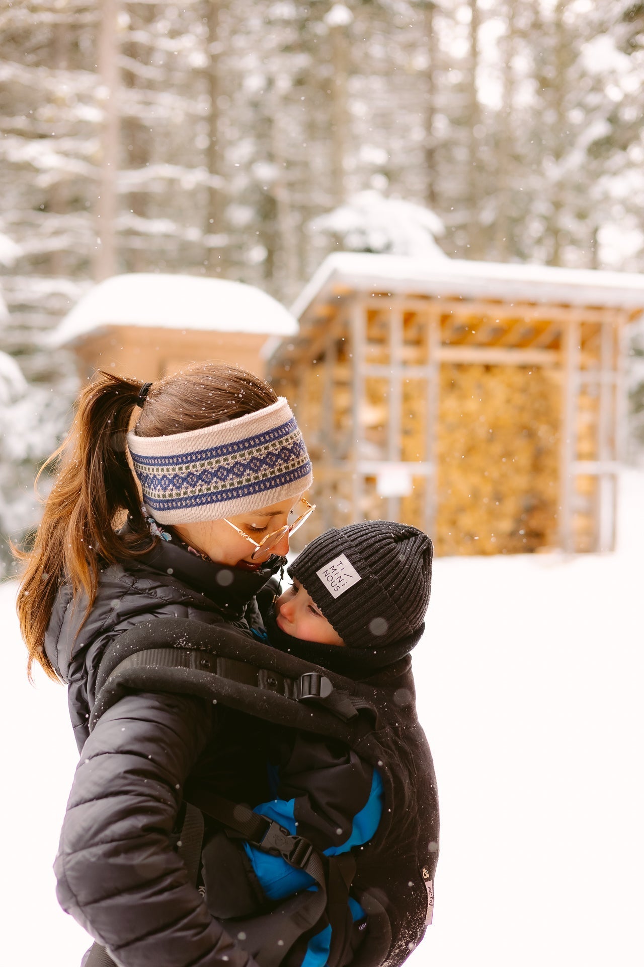 Collection of Comment habiller son enfant dehors au printemps? in a gallery layout