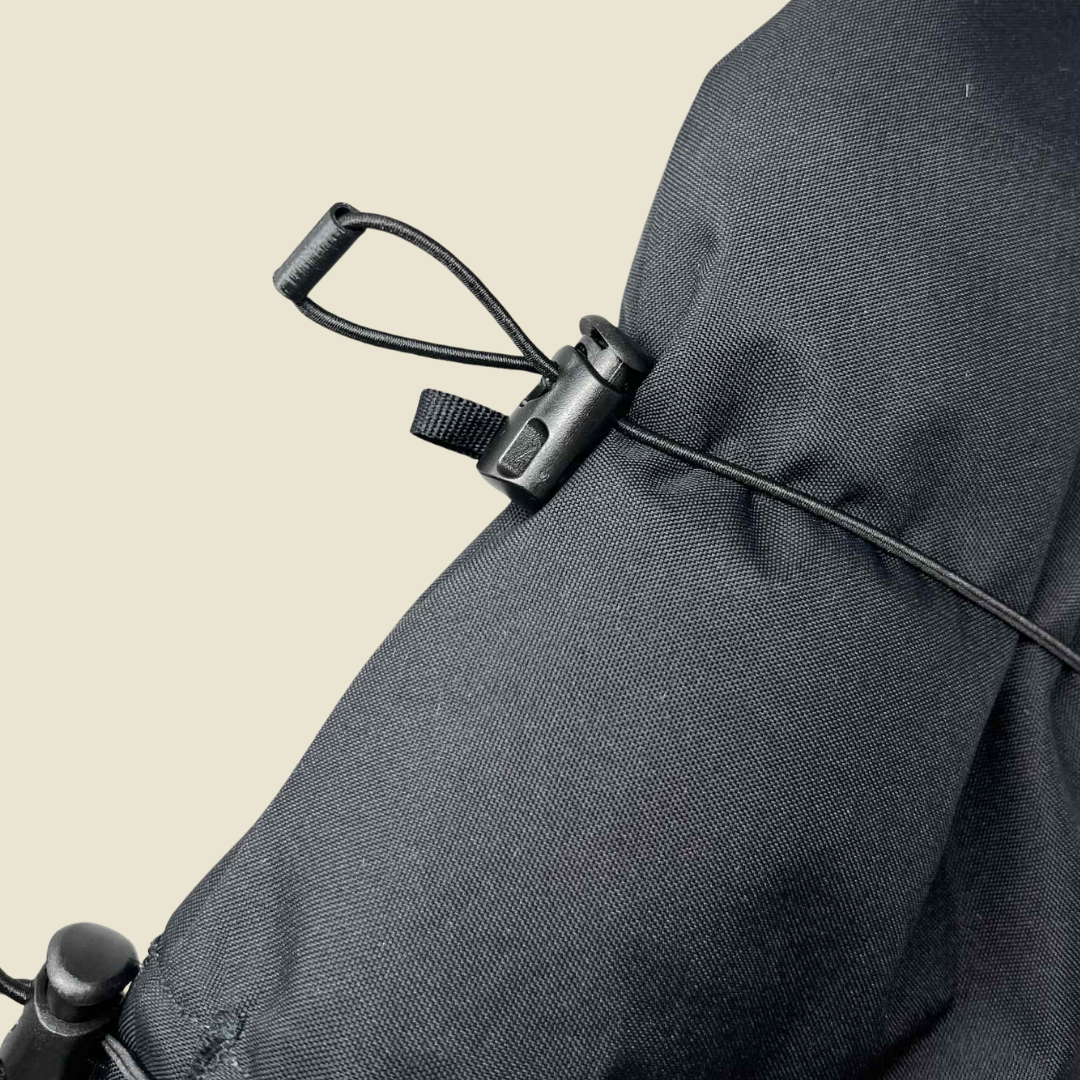 Collection of Mitaines chaudes pour bébé isolées en laine de mérinos et asclépiade in a gallery layout