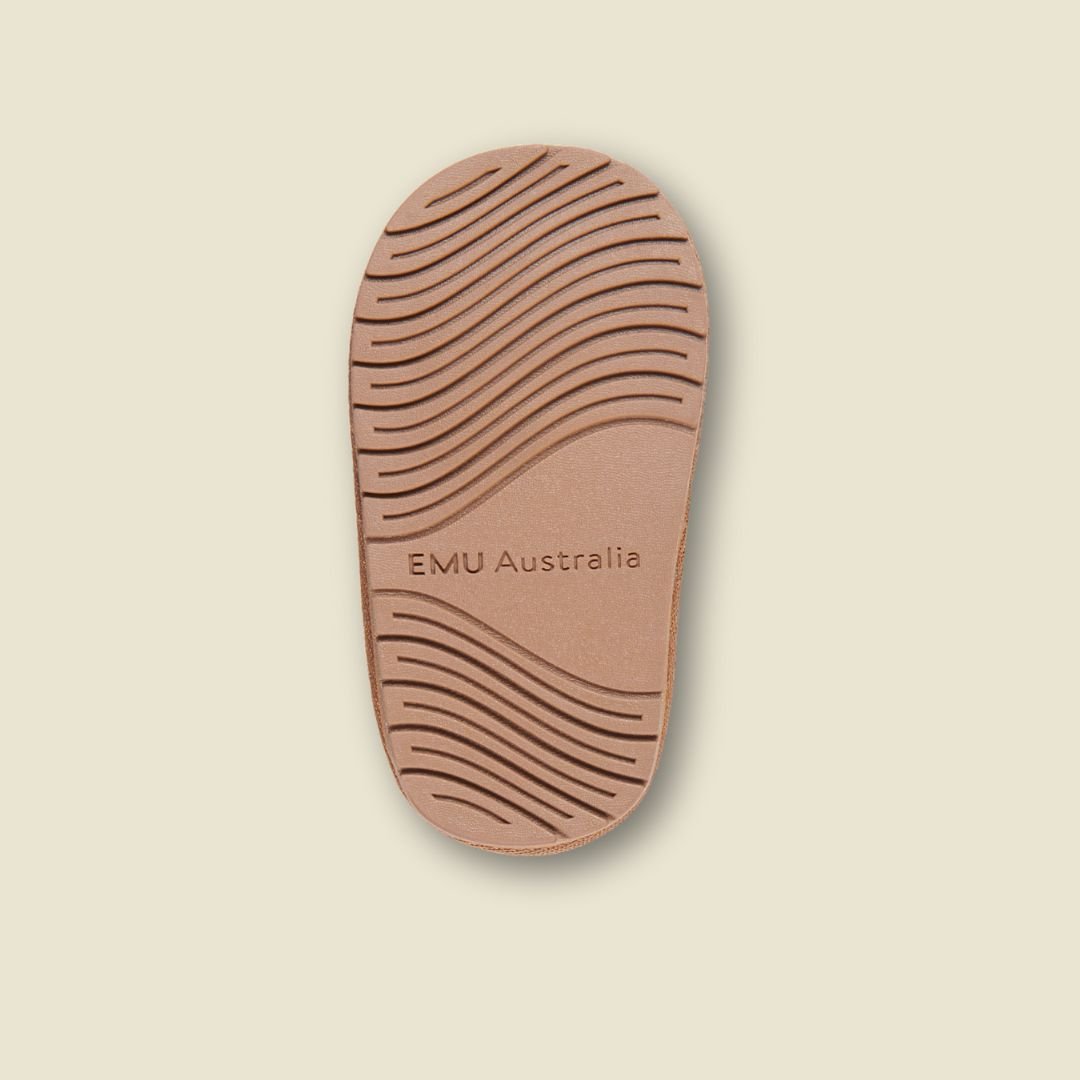 Collection of Bottes en suède et laine de mérinos pour tout - petits - Chestnut - Timininous in a gallery layout