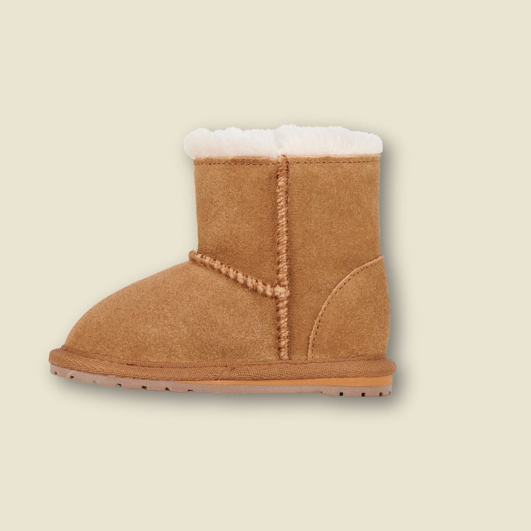 Collection of Bottes en suède et laine de mérinos pour tout - petits - Chestnut - Timininous in a gallery layout