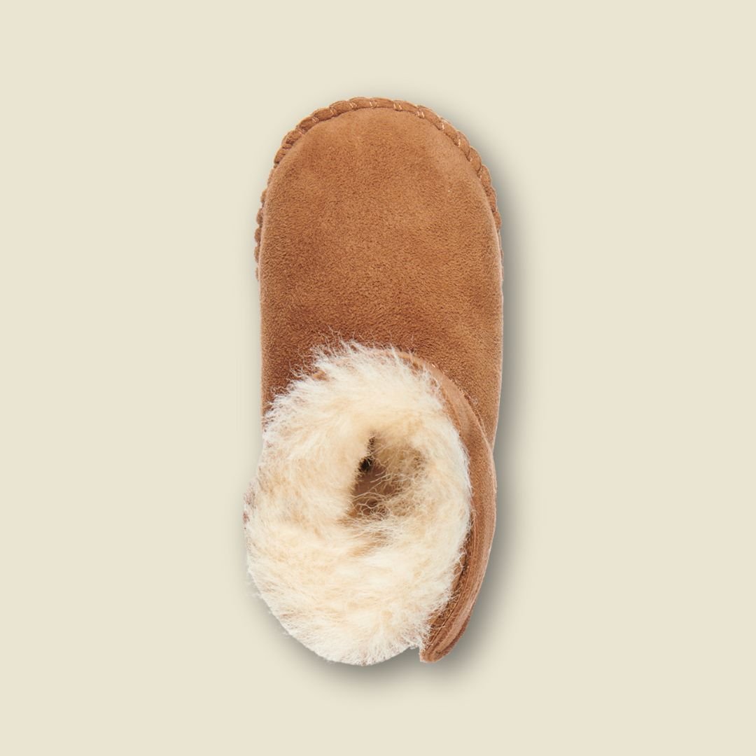 Collection of Bottines chaudes en suède et laine de mérinos pour bébé - Chestnut - Timininous in a gallery layout