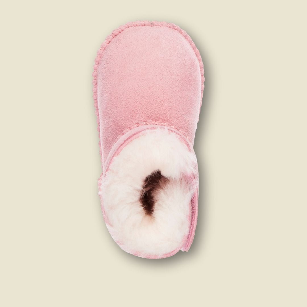 Collection of Bottines chaudes en suède et laine de mérinos pour bébé - Rose - Timininous in a gallery layout
