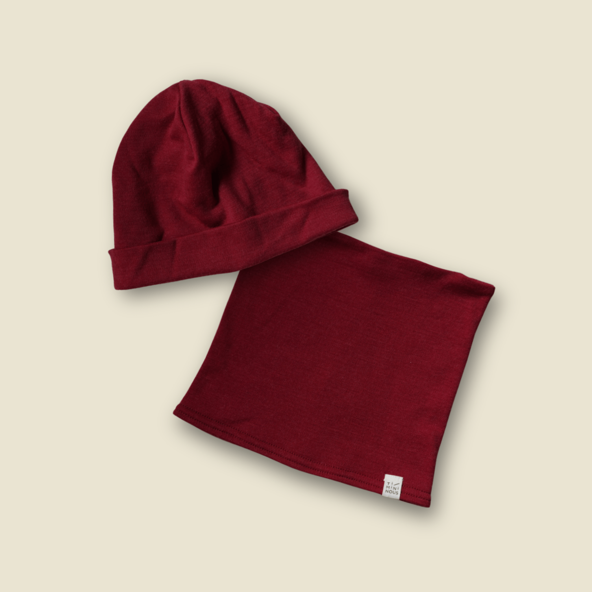 Collection of Kit - Accessoires thermiques bonnet et cache - cou en laine de mérinos - Rubis - Timininous in a gallery layout
