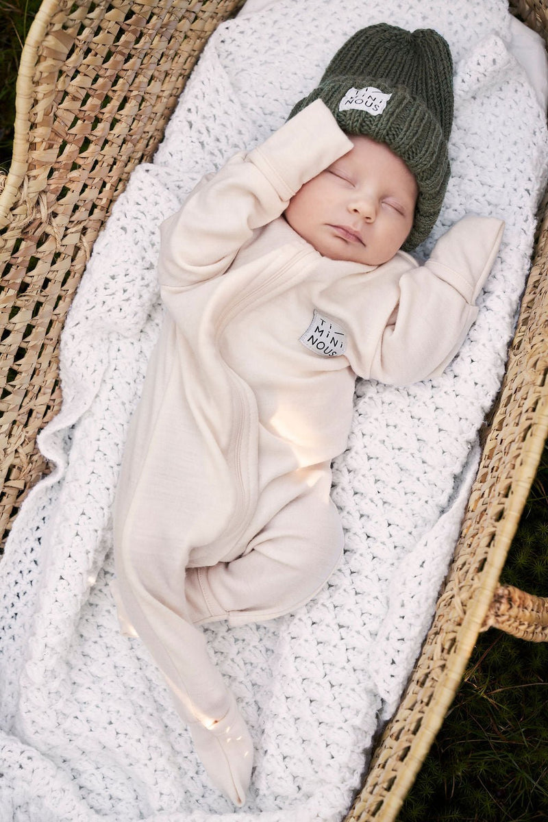 GrowWithMe Merino Wool Onesie for babies and children Timininous